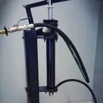 Manual gas handpump